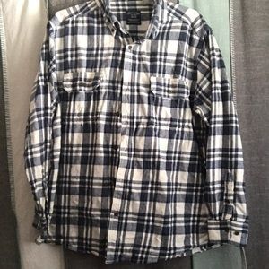 Blue-white plaid flannel for men